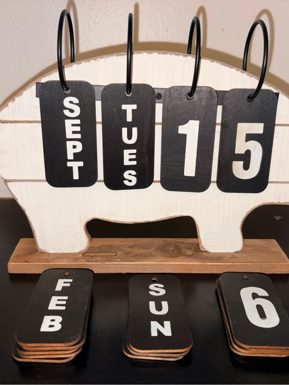 Farmhouse Pig Perpetual Calendar - White and Black